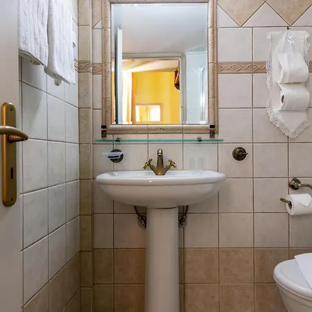 Vilelmine Chania (Crete)