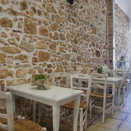 Hotel Vilelmine Chania (Crete)