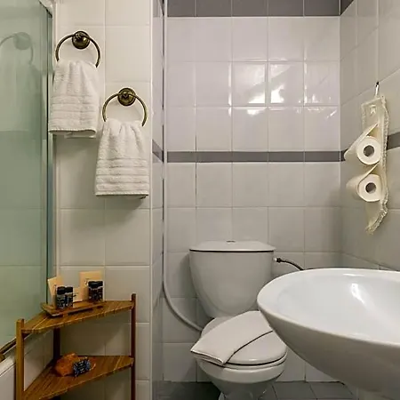 Vilelmine Hotel